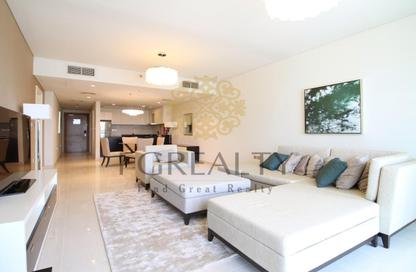 Apartment - 1 Bedroom - 2 Bathrooms for sale in Marina Residences 195 - Marina District - Lusail
