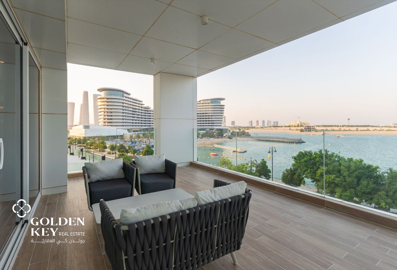 Direct Sea View | Luxury 1 Bedroom in Lusail