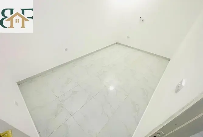 63922448 - Property Image 3