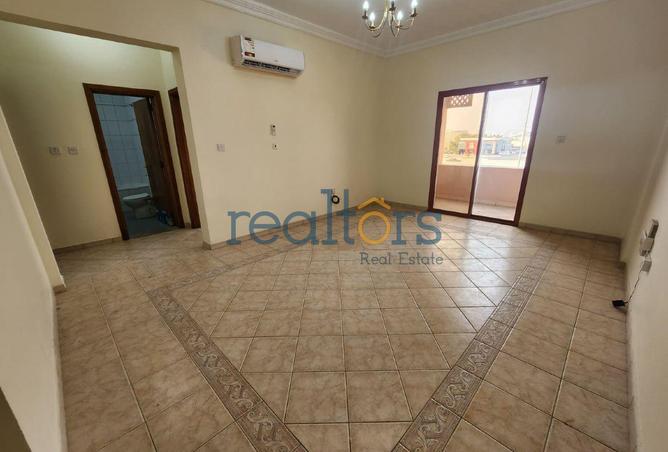 52910042 - Property Image 2