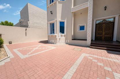 فيلا - 8 غرف نوم - 8 حمامات للايجار في فيلات القطاع الغربي - القسم السكني - الواجهة المائية - الوسيل