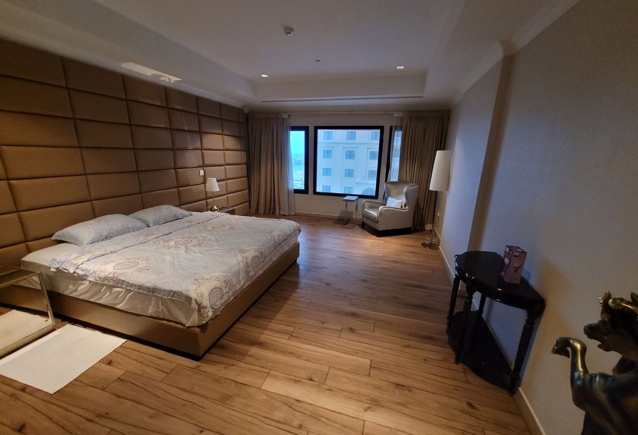1 BHK + Office Fully Furnished Apartment for sale thumbnail 6