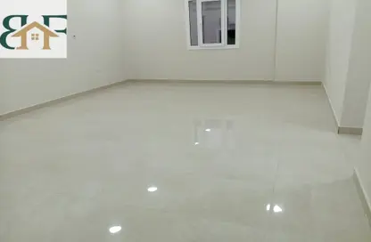 Apartment - 2 Bedrooms - 3 Bathrooms for rent in Al Nasr Street - Al Nasr - Doha
