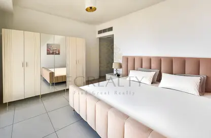 Apartment - 2 Bedrooms - 3 Bathrooms for sale in Viva West - Viva Bahriyah - The Pearl Island - Doha