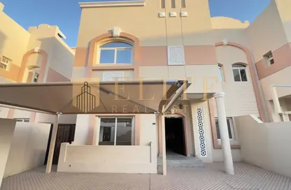 Villa - 5 Bedrooms - 5 Bathrooms for rent in Ain Khaled Villas - Ain Khaled - Doha