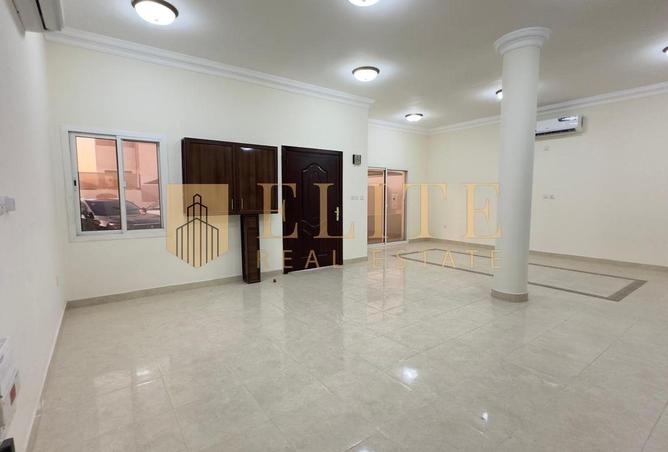 52819840 - صورة العقار 3