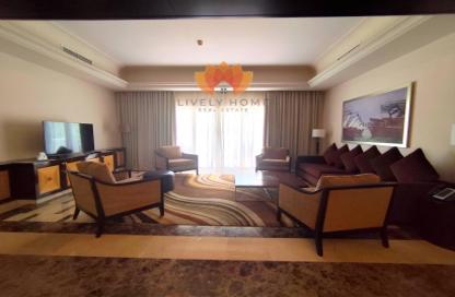 Villa - 2 Bedrooms - 3 Bathrooms for rent in The Pearl Island - Doha Villa - 2 Bedrooms - 3 Bathrooms for rent in The Pearl Island - Doha