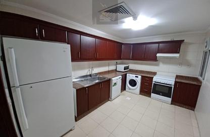 Apartment - 2 Bedrooms - 2 Bathrooms for rent in Al Sadd Road - Al Sadd - Doha Apartment - 2 Bedrooms - 2 Bathrooms for rent in Al Sadd Road - Al Sadd - Doha