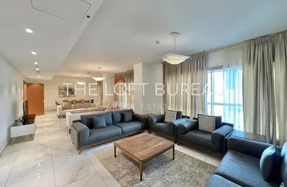 Apartment - 4 Bedrooms - 5 Bathrooms for rent in West Bay Tower - West Bay - West Bay - Doha
