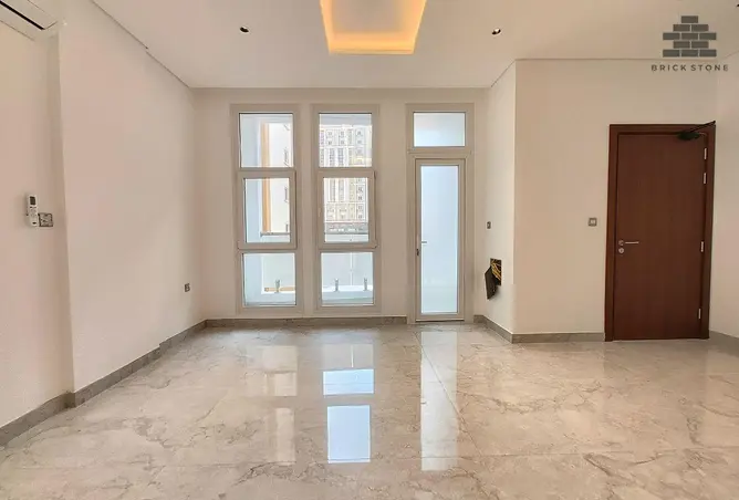 63974070 - Property Image 3