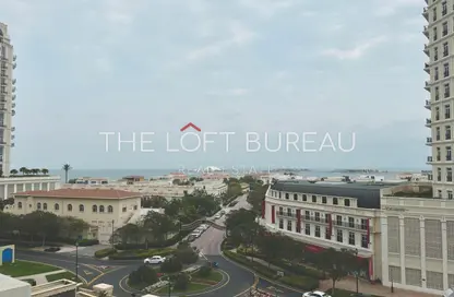 شقة - 2 غرف نوم - 3 حمامات للايجار في فيفا بحرية شرق - فيفا بحرية - جزيرة اللؤلؤة - الدوحة