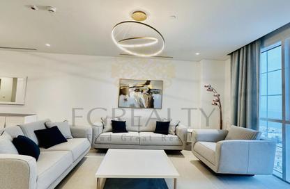 Apartment - 2 Bedrooms - 3 Bathrooms for rent in Floresta Gardens - Floresta Gardens - The Pearl Island - Doha
