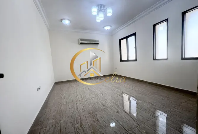 52500672 - Property Image 3