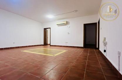 Apartment - 2 - 1 for rent in OqbaBin Nafie Steet - Old Airport Road - Doha