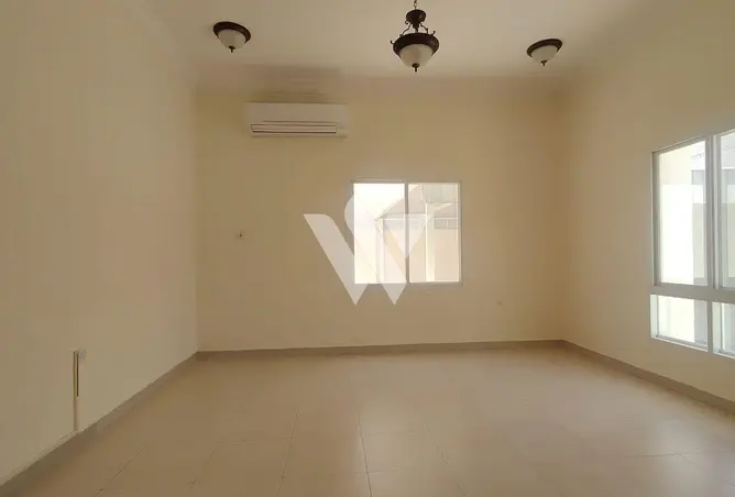 63475932 - Property Image 2