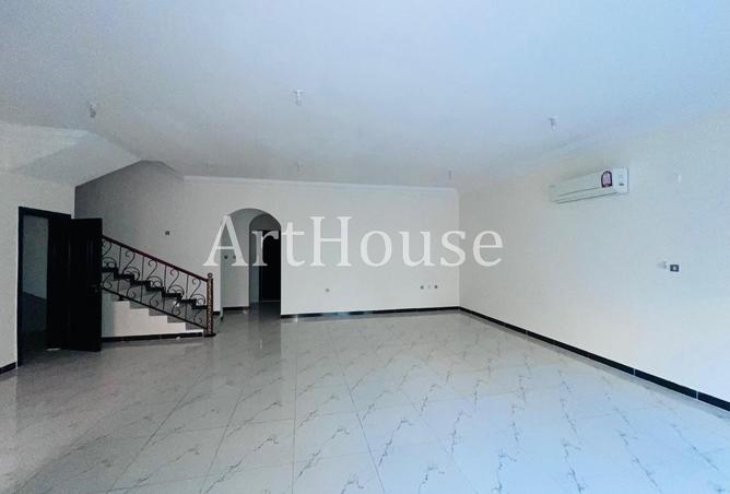 60110061 - Property Image 3