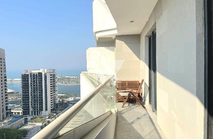 Apartment - 1 Bedroom - 2 Bathrooms for sale in Lusail Marina Heights - Marina District - Lusail