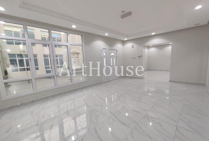 54925851 - Property Image 3