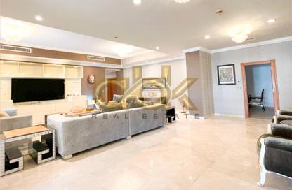 Penthouse - 4 - 7 for rent in East Porto Drive - Porto Arabia - The Pearl Island - Doha
