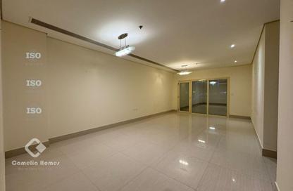 Apartment - 2 Bedrooms - 2 Bathrooms for rent in Marina District - Lusail