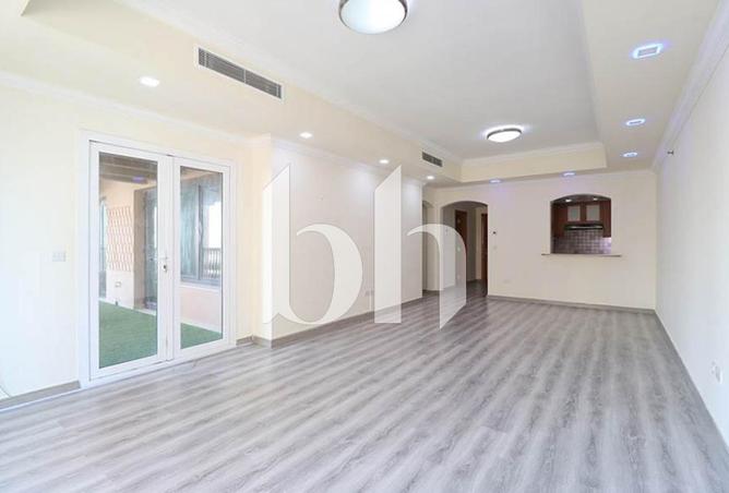 1032448 - Property Image 2