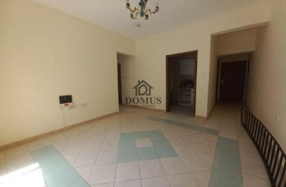 Apartment - 2 Bedrooms - 2 Bathrooms for rent in Thabit Bin Zaid Street - Al Mansoura - Doha