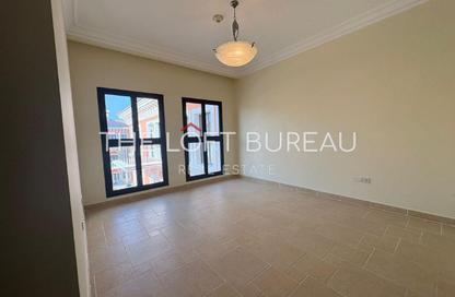 Apartment - 1 Bedroom - 2 Bathrooms for rent in Carnaval - Qanat Quartier - The Pearl Island - Doha