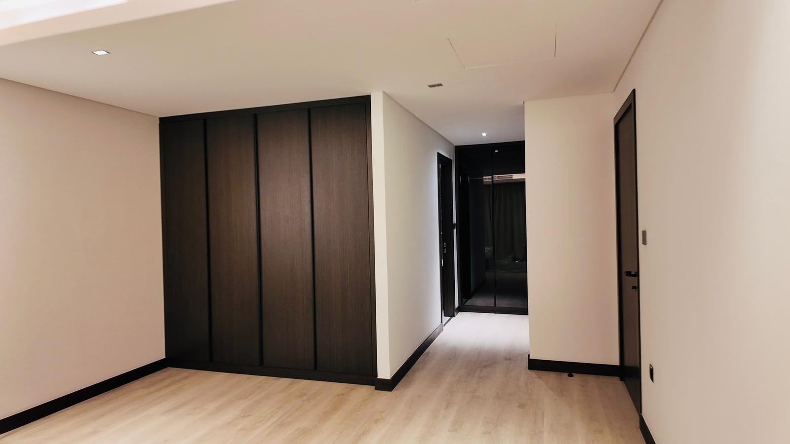 Stylish 1BHK apartment in brand new building thumbnail 7