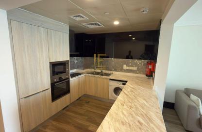 Apartment - Studio - 1 Bathroom for rent in Viva West - Viva Bahriyah - The Pearl Island - Doha