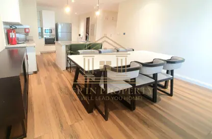 Apartment - 2 Bedrooms - 4 Bathrooms for rent in Viva West - Viva Bahriyah - The Pearl Island - Doha