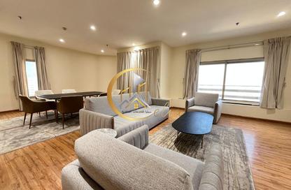Apartment - 3 Bedrooms - 4 Bathrooms for rent in Al Sadd Road - Al Sadd - Doha