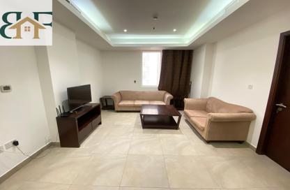 Apartment - 1 Bedroom - 2 Bathrooms for rent in Umm Ghuwalina - Umm Ghuwailina - Doha