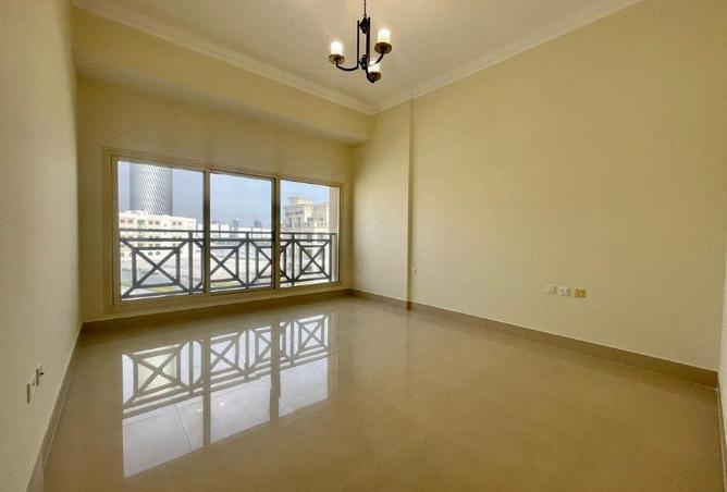 1012405 - Property Main Image