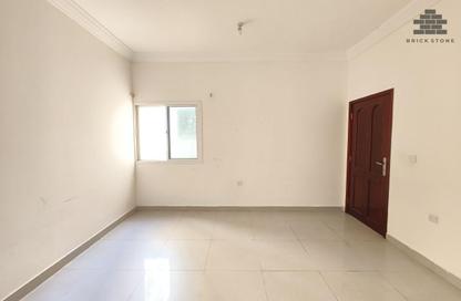Apartment - 2 Bedrooms - 2 Bathrooms for rent in Muntazah 13 - Al Muntazah - Doha