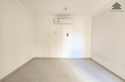 Apartment - 2 Bedrooms - 2 Bathrooms for rent in Muntazah 13 - Al Muntazah - Doha