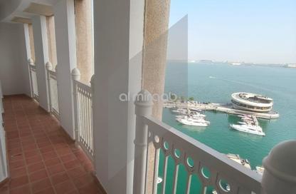 Apartment - 1 Bedroom - 1 Bathroom for rent in Falcon Tower - Diplomatic Street - West Bay - Doha