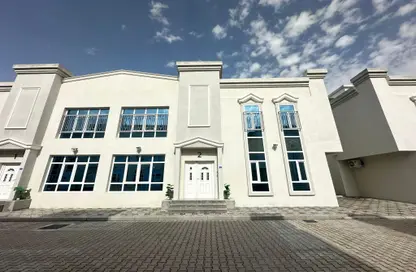 Villa - 4 Bedrooms - 5 Bathrooms for rent in Wadi Al Markh - Muraikh - AlMuraikh - Doha