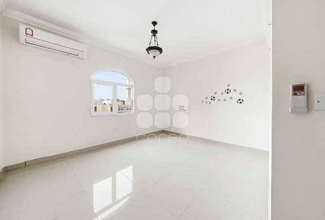 52639857 - Property Image 3