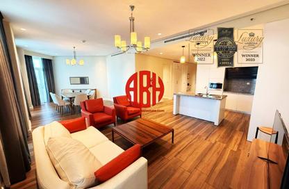 Apartment - 2 Bedrooms - 4 Bathrooms for rent in Floresta Gardens - Floresta Gardens - The Pearl Island - Doha