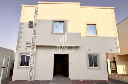 Villa - 6 Bedrooms - 6 Bathrooms for rent in Al Kheesa - Al Kheesa - Umm Salal Mohammed