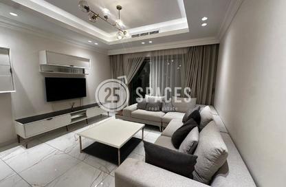 Apartment - 2 Bedrooms - 2 Bathrooms for rent in Giardino Apartments - The Pearl Island - Doha
