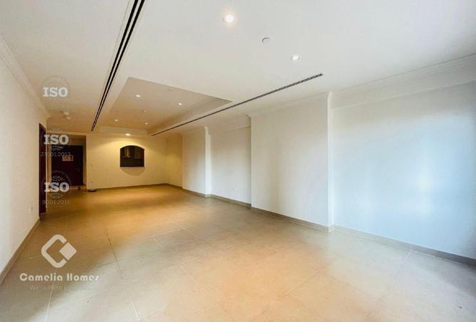 1003786 - Property Image 3