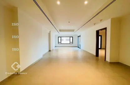 Apartment - 1 Bedroom - 2 Bathrooms for rent in West Porto Drive - Porto Arabia - The Pearl Island - Doha