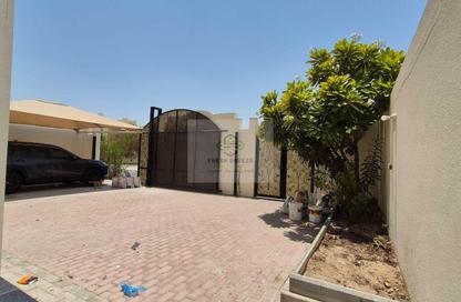 Villa - 6 Bedrooms - 5 Bathrooms for rent in Ain Khaled Villas - Ain Khaled - Doha Villa - 6 Bedrooms - 5 Bathrooms for rent in Ain Khaled Villas - Ain Khaled - Doha