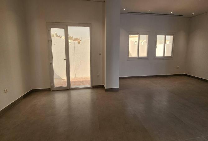 1021831 - Property Image 3