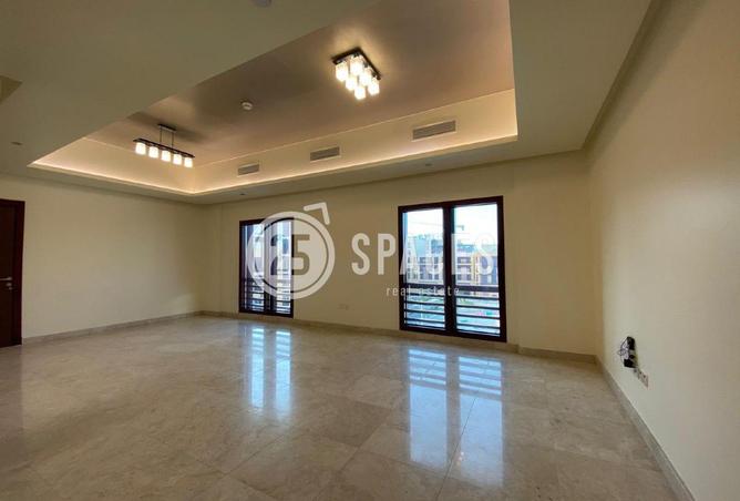 55729861 - Property Main Image