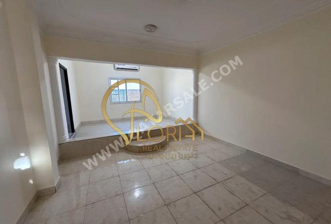 54443433 - Property Image 2