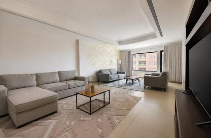 Apartment - 1 - 2 for sale in West Porto Drive - Porto Arabia - The Pearl Island - Doha