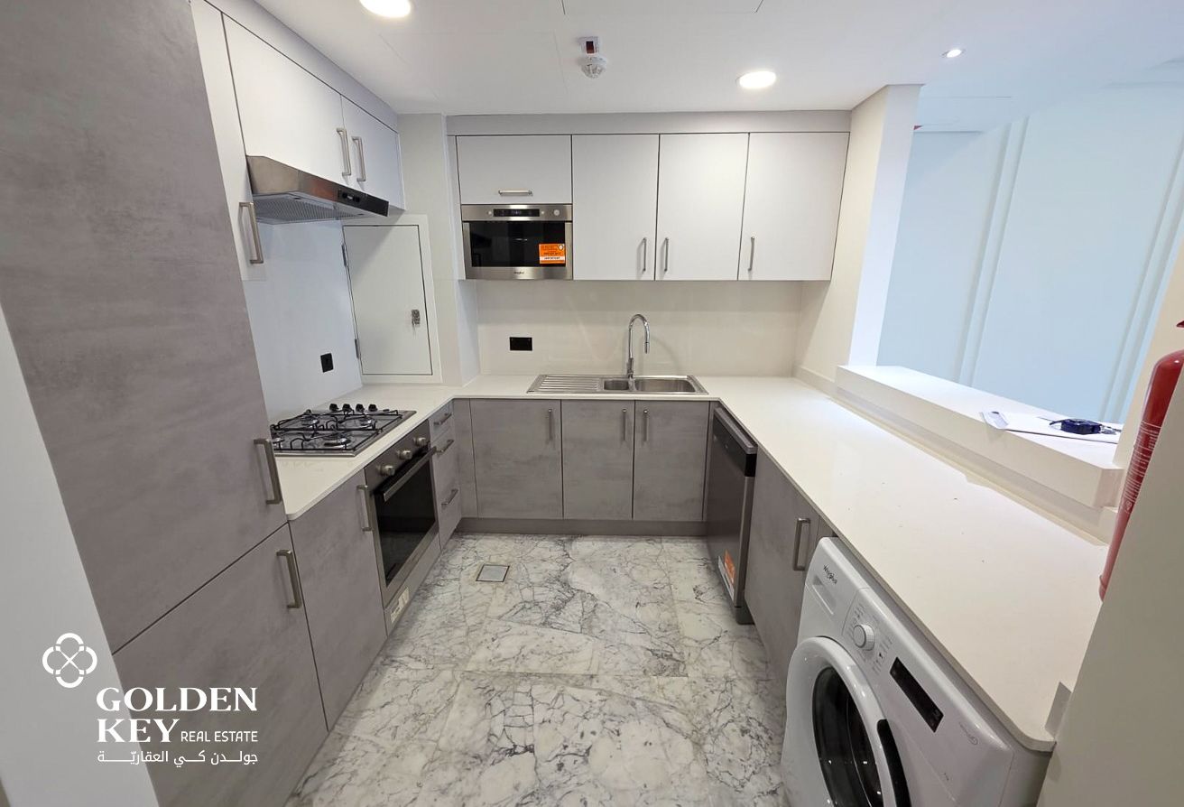 التصميم الفضفاض | SF - 2BR+Maid مع شرفة