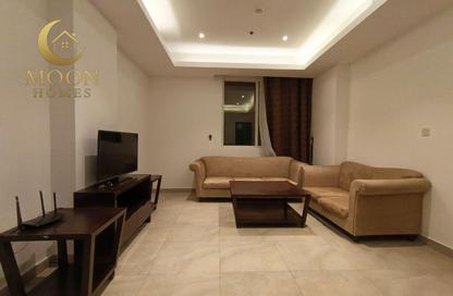 Apartment - 1 Bedroom - 2 Bathrooms for rent in Umm Ghuwalina - Umm Ghuwailina - Doha